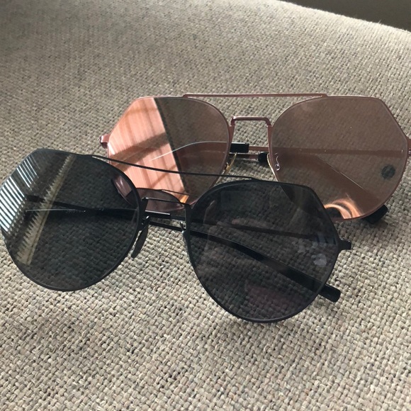 Sunglasses - Picture 7 of 7